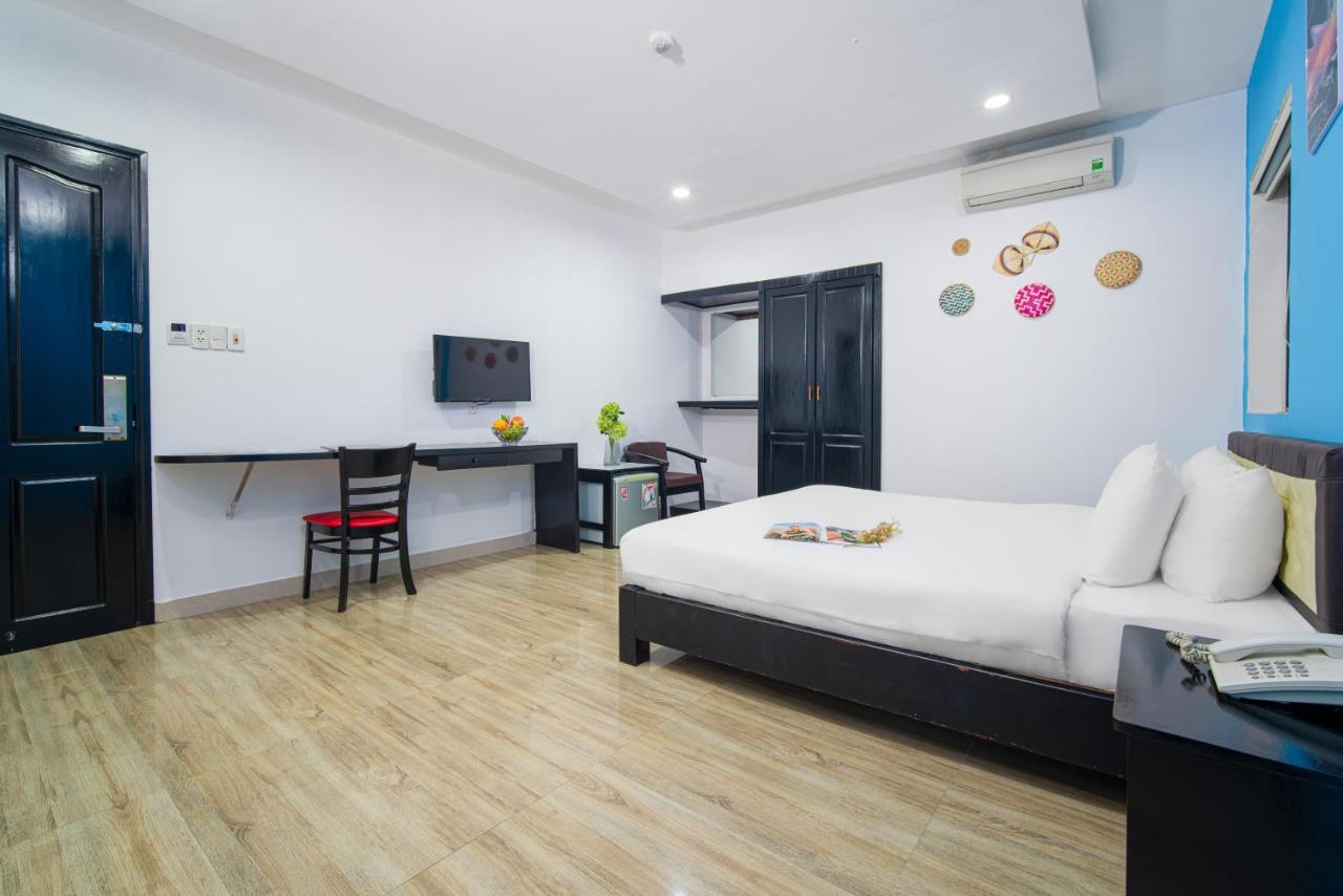 La Maison Danang Beach Hotel Luaran gambar