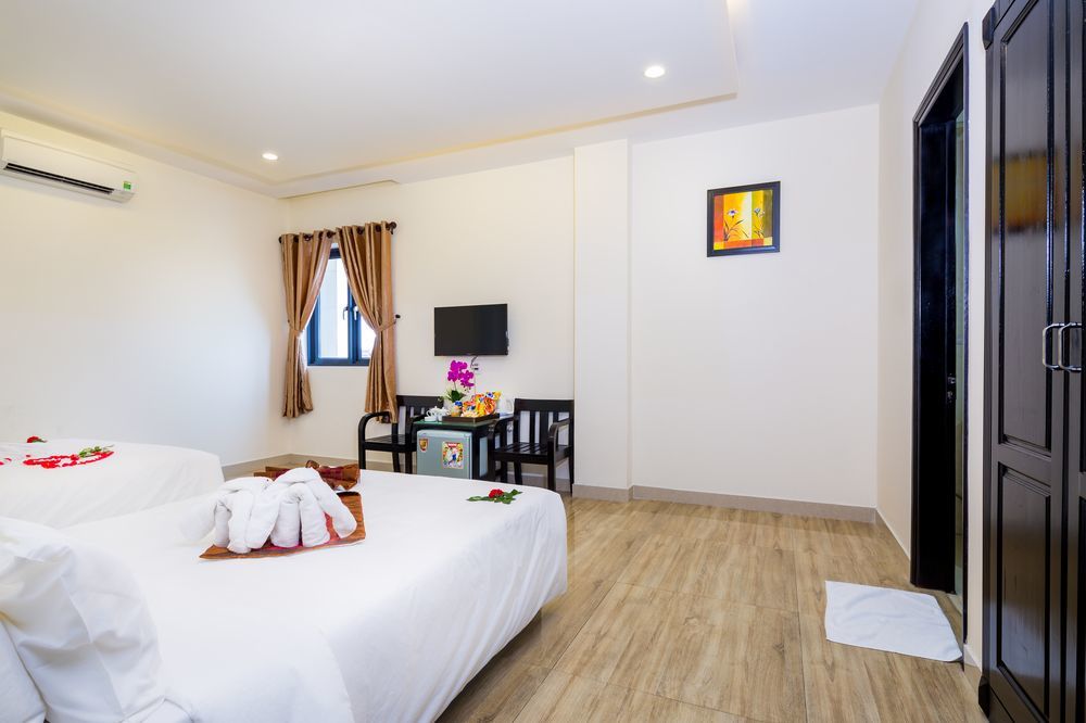 La Maison Danang Beach Hotel Luaran gambar
